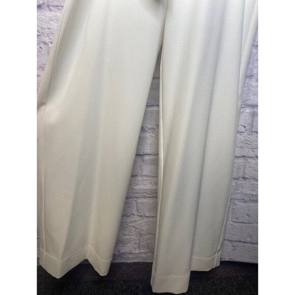 Vince Camuto Ivory Cream Sleeveless 1 Piece Romper Jumpsuit w/ Tie Belt SZ 6 - Picture 2 of 7